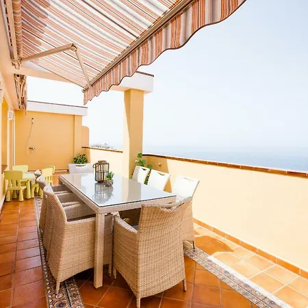 Breathtaking Views, High Class Cozy Place Appartamento