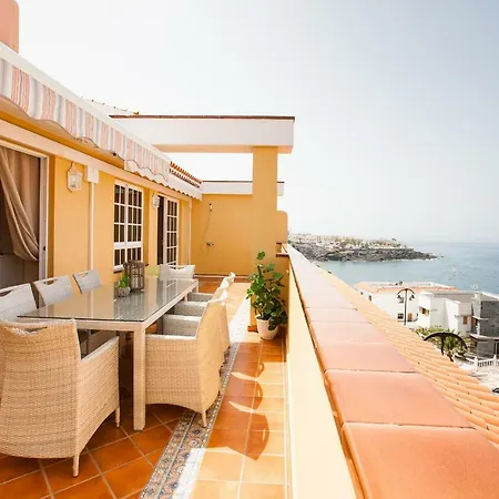 Breathtaking Views, High Class Cozy Place Apartament